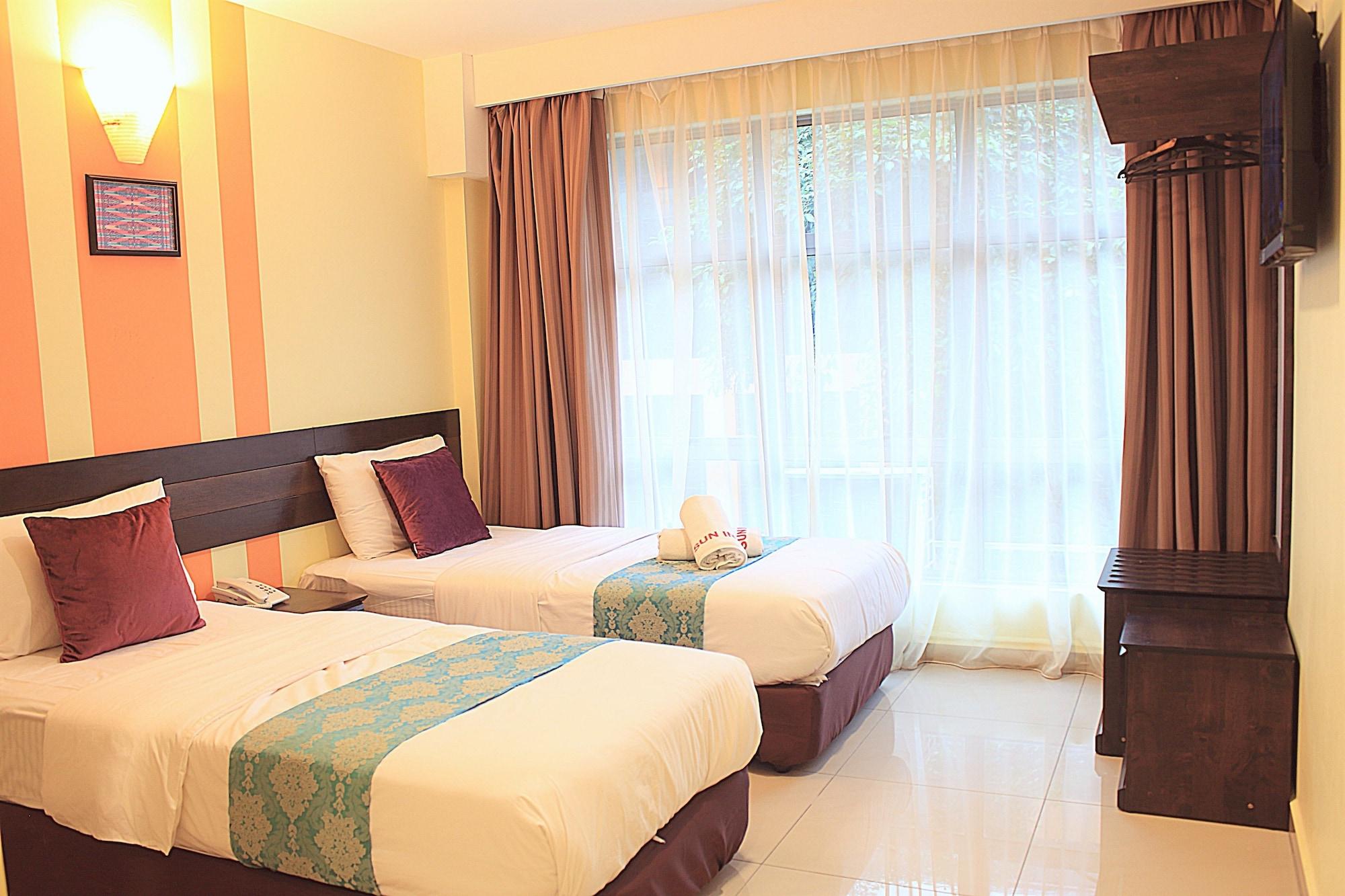Sun Inns Hotel Sitiawan Exterior photo