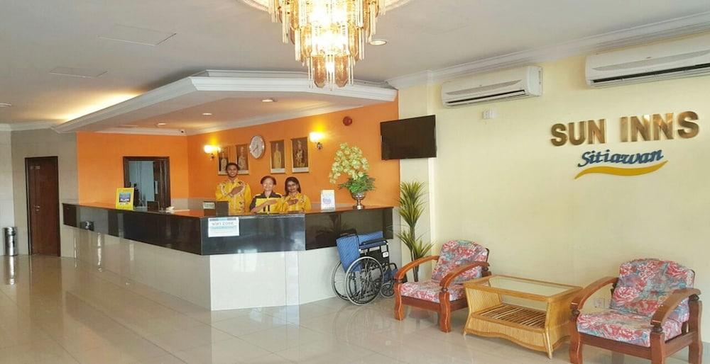 Sun Inns Hotel Sitiawan Exterior photo